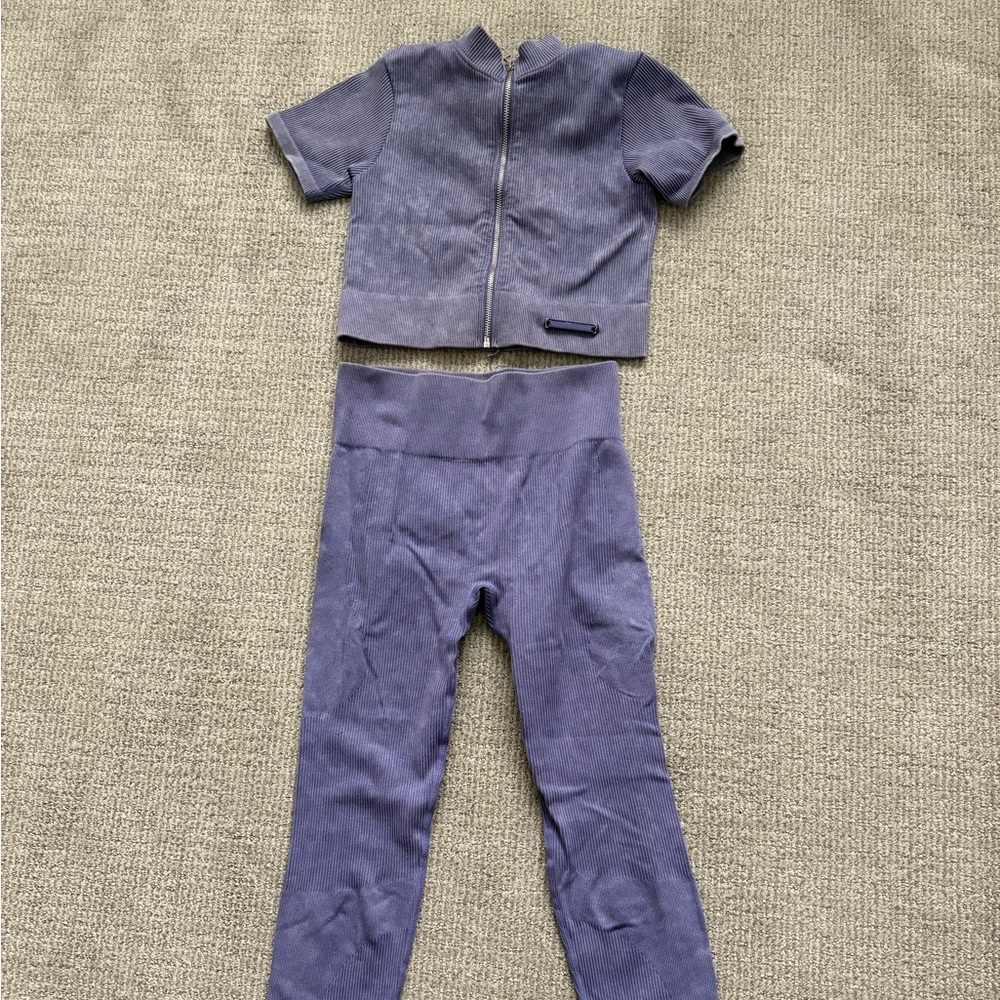 Bo+Tee Small workout set